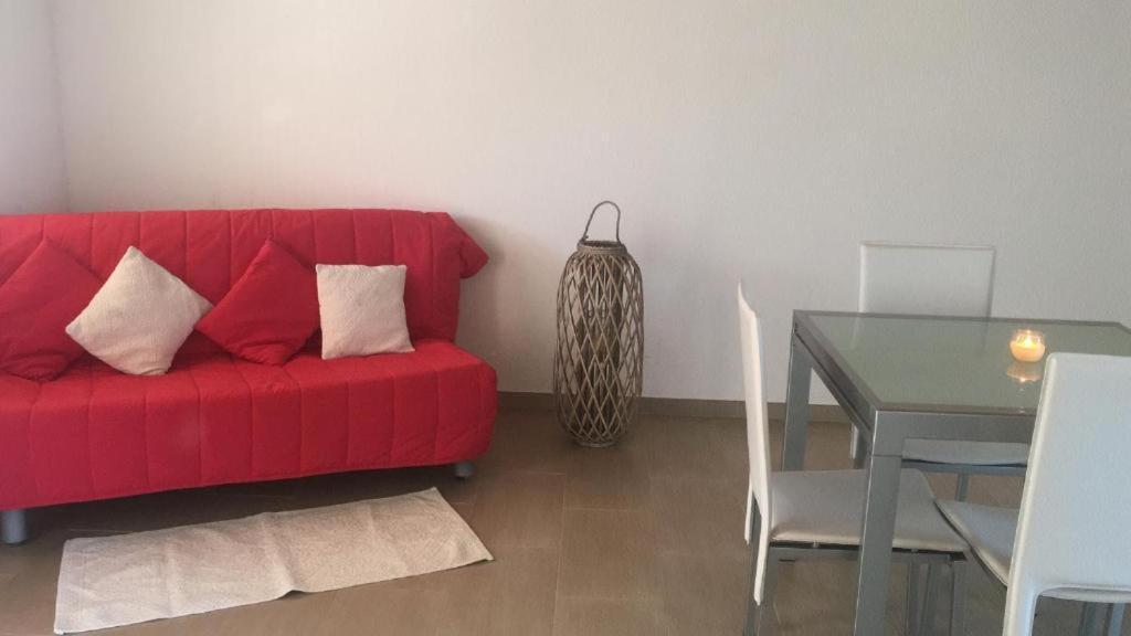 Appartamento Trilocale con cortile Budoni Esterno foto